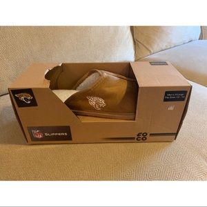 Jacksonville Jaguars Men’s Slippers